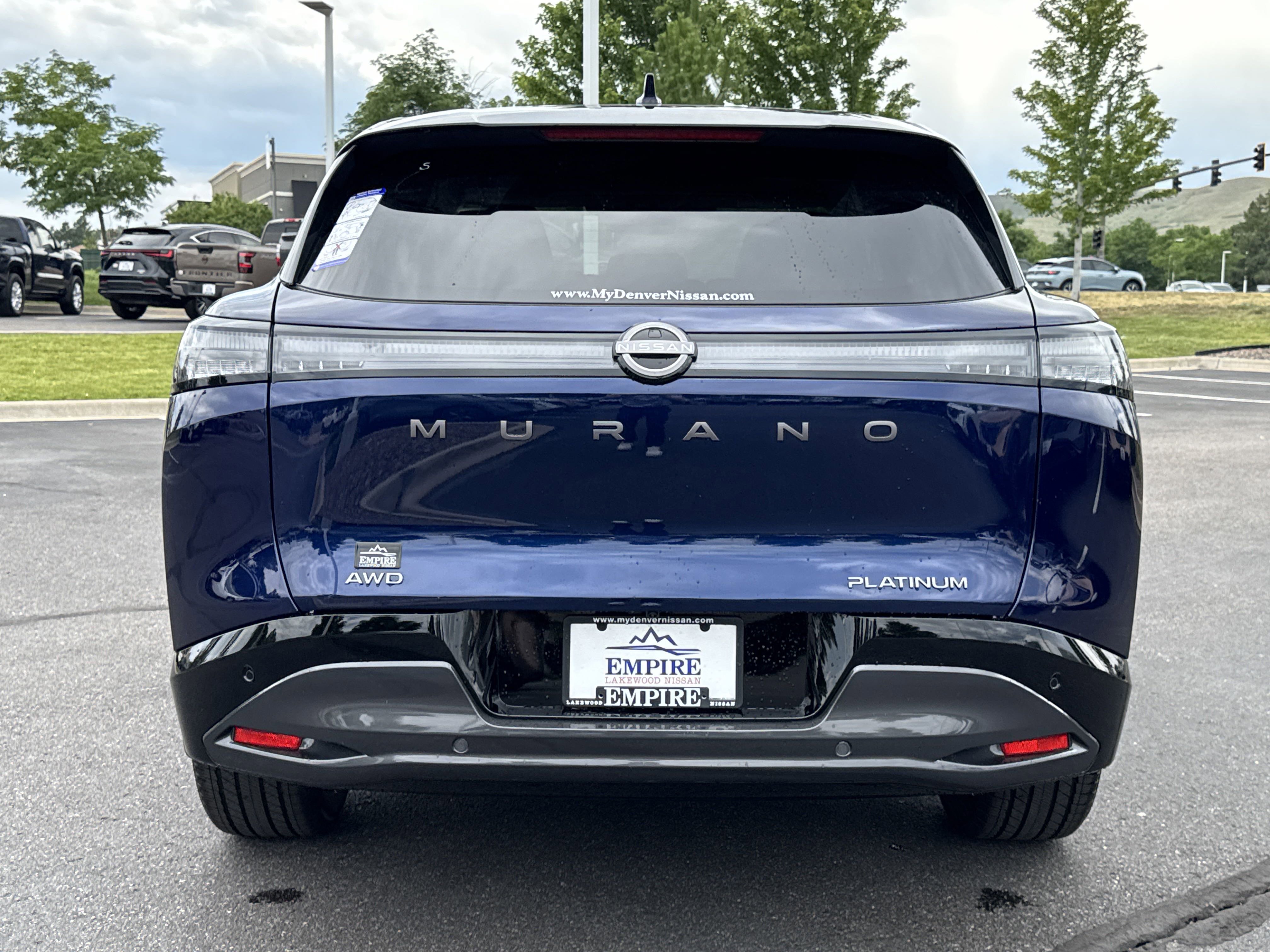 2025 Nissan Murano Platinum photo 2