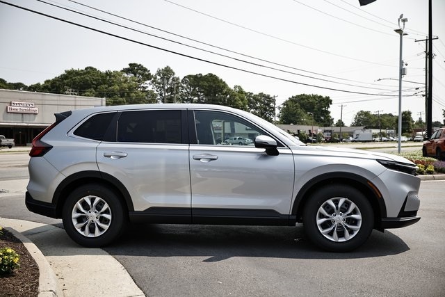 2026 Honda CR-V LX photo 14