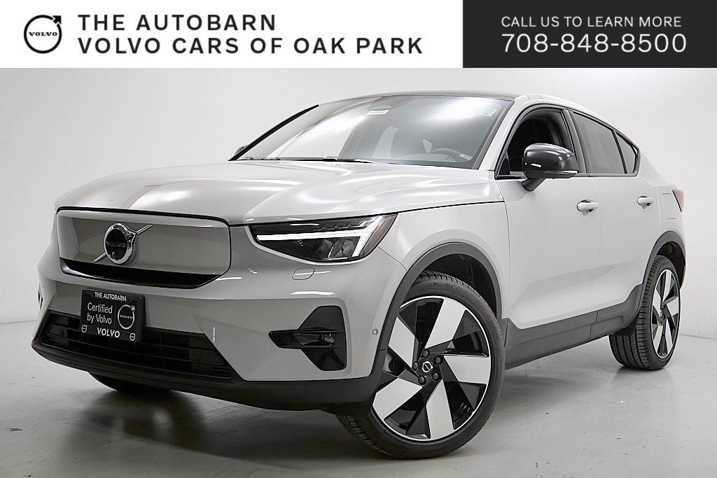 2023 VOLVO C40 - Image 30