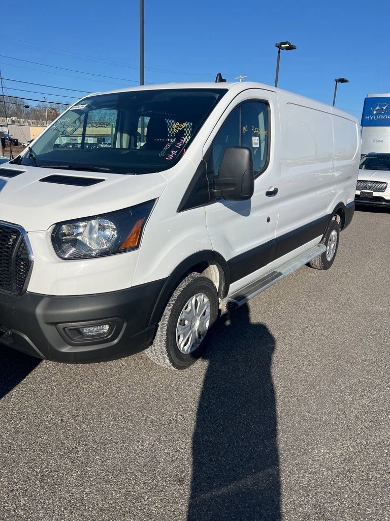 2024 Ford Transit Van Base's photo