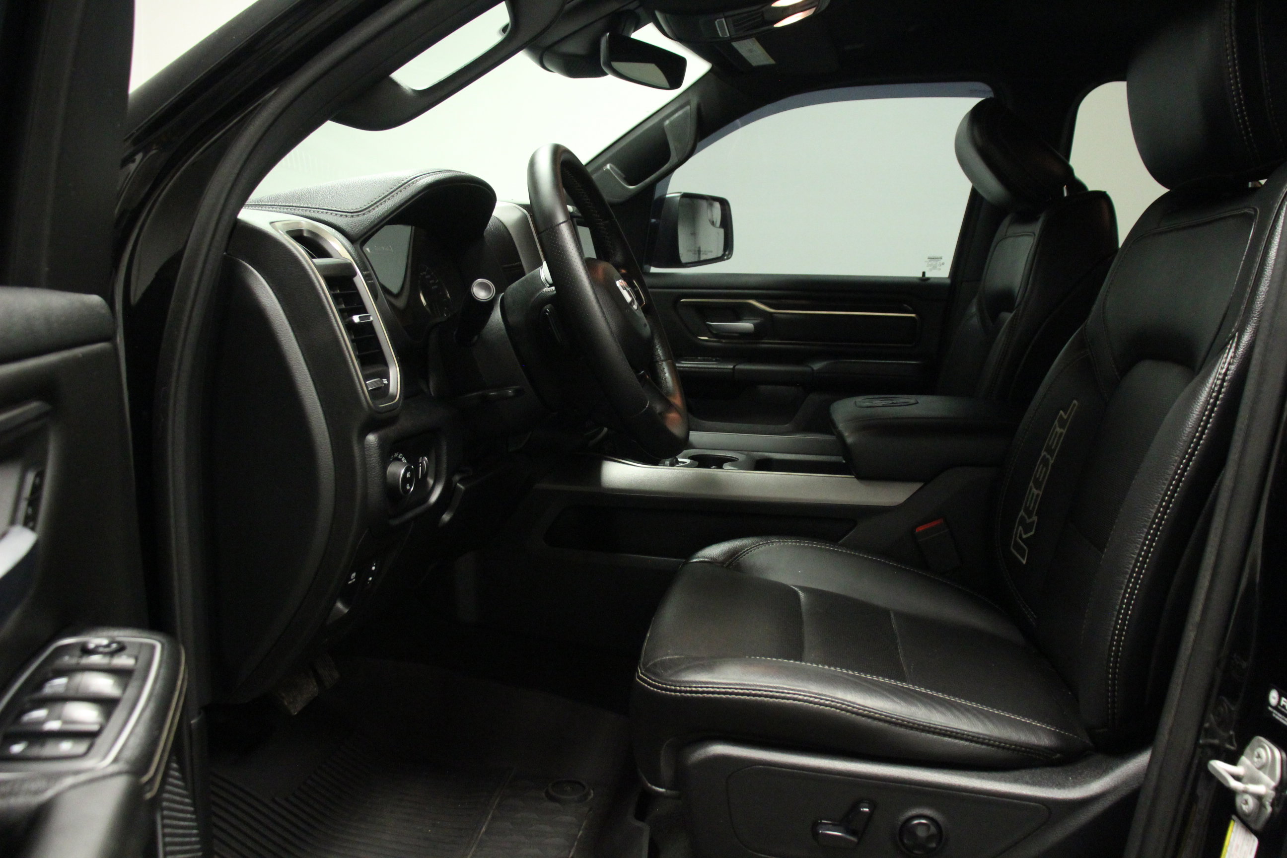 2021 Ram 1500 Rebel photo 13