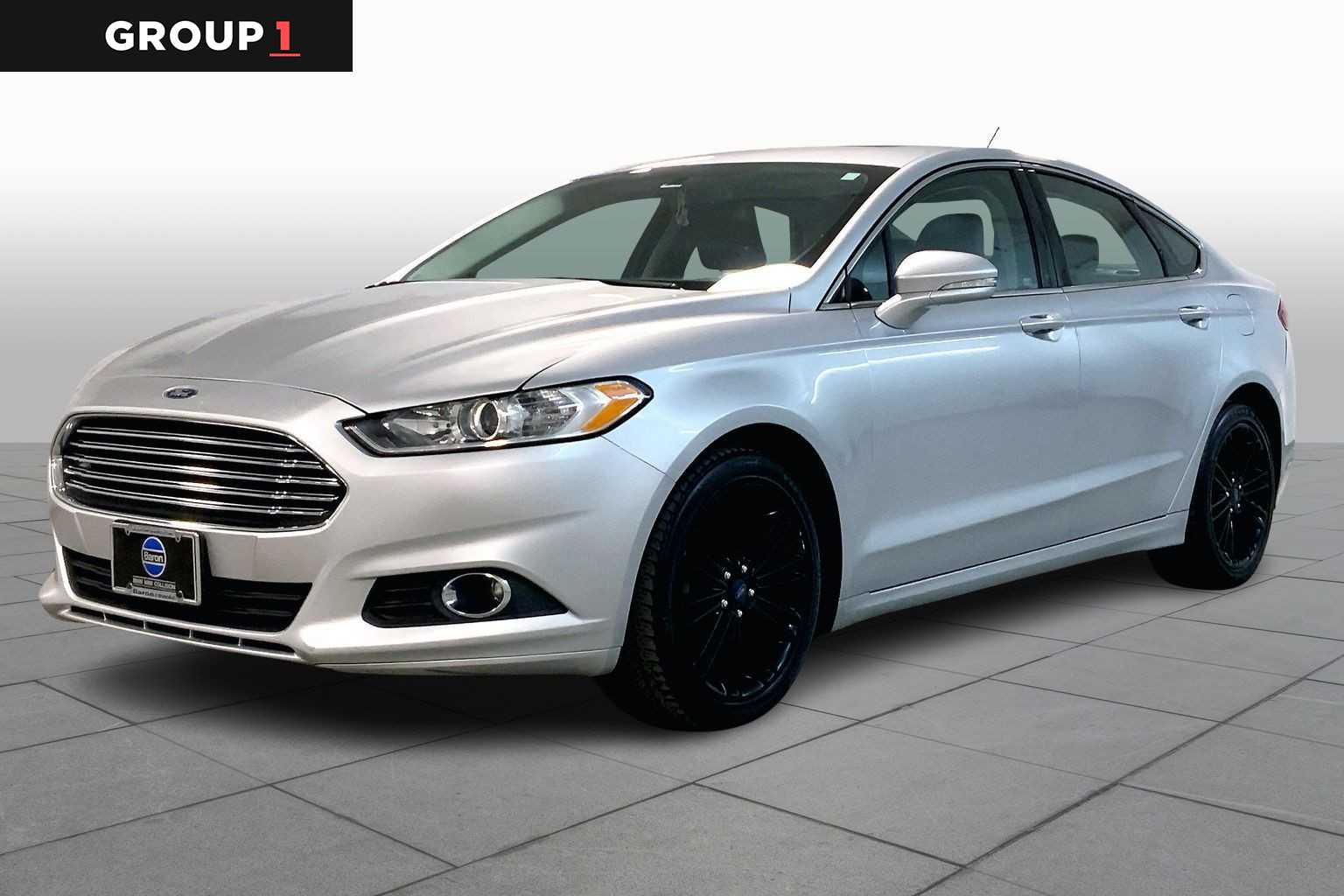 2016 Ford Fusion SE
