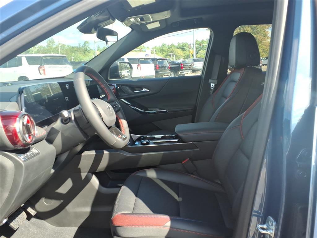 2026 Chevrolet Equinox RS photo 10
