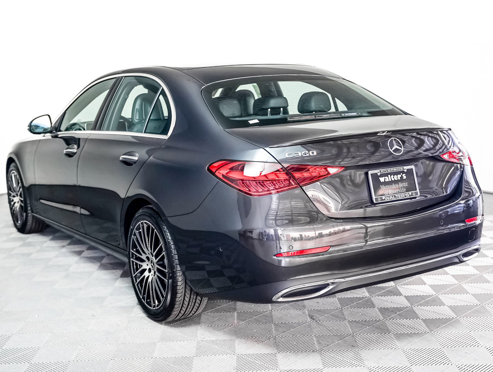 2025 Mercedes Benz C 300 photo 2