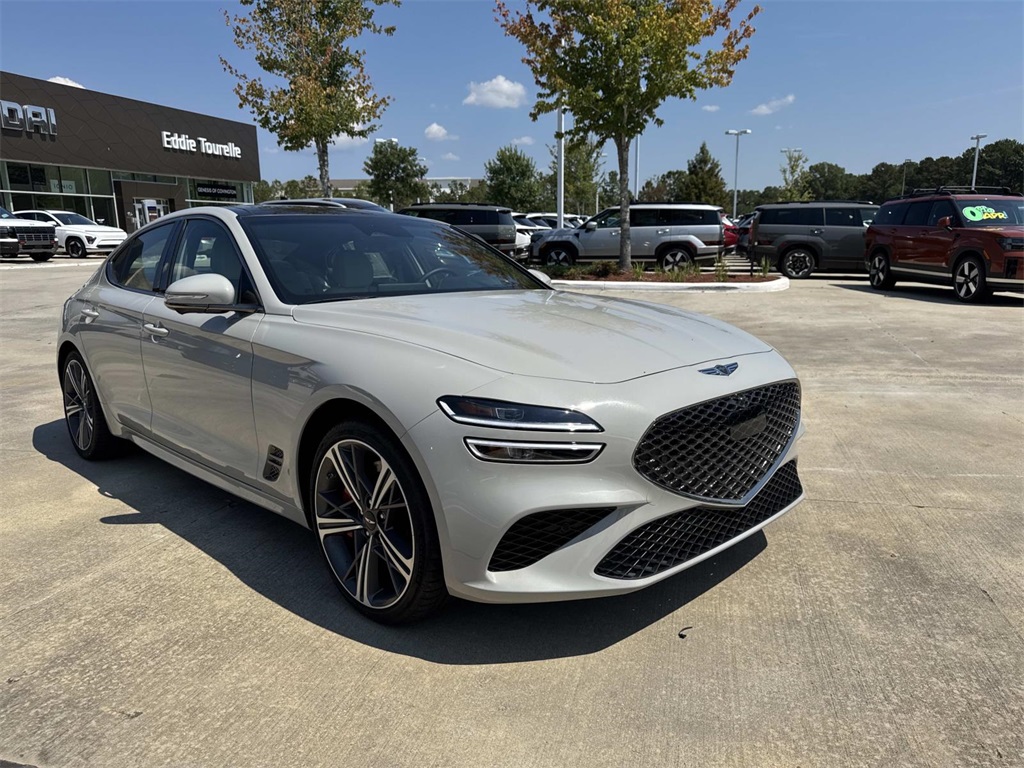 2025 Genesis G70 3.3T Sport Prestige photo 13