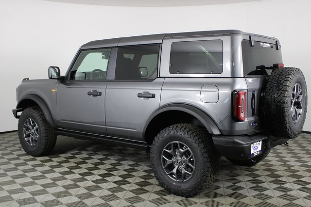 2025 Ford Bronco Badlands photo 4