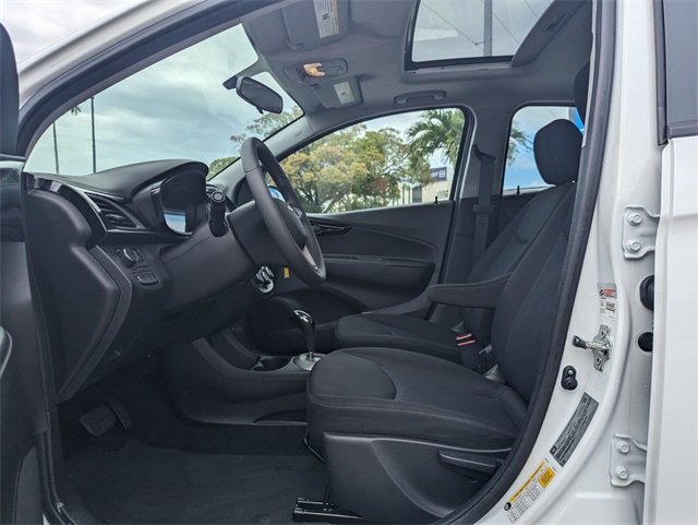 2022 Chevrolet Spark 1LT photo 6