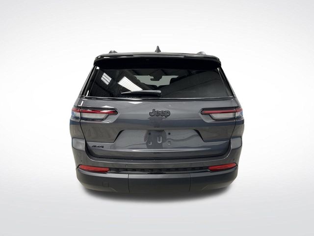 2025 Jeep Grand Cherokee Altitude X photo 12