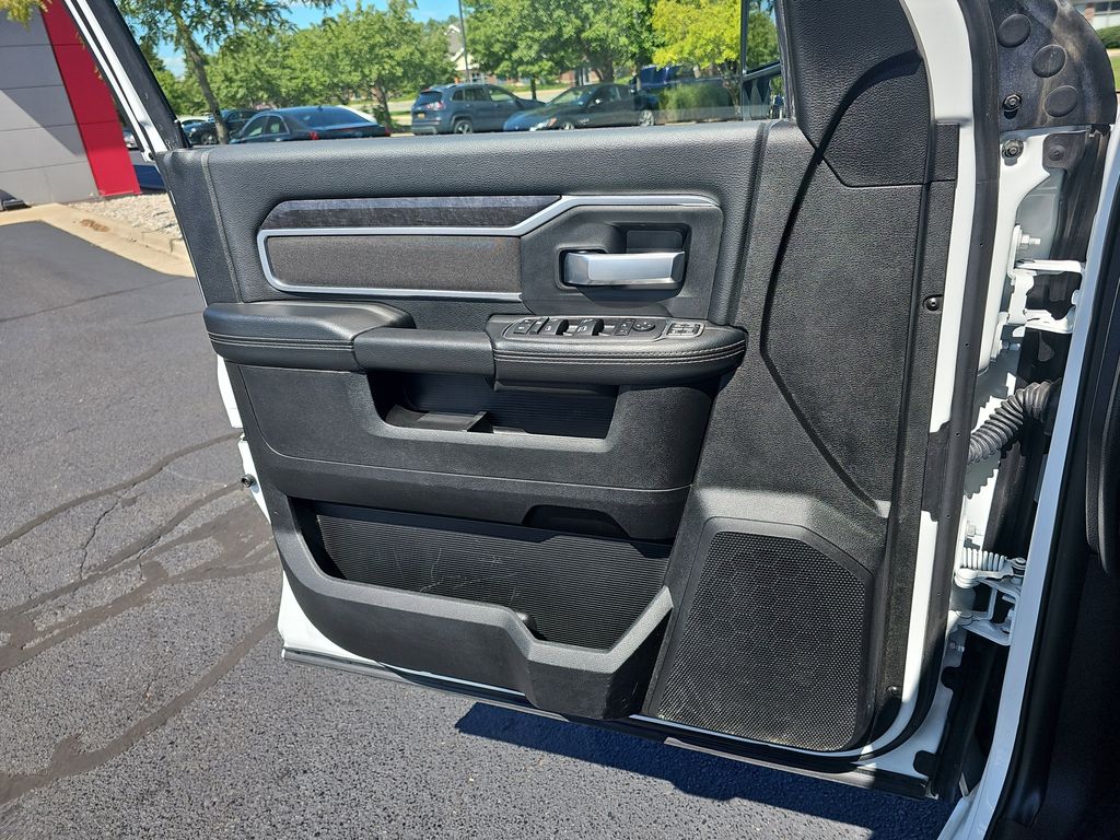 2024 Ram 2500 Big Horn photo 24