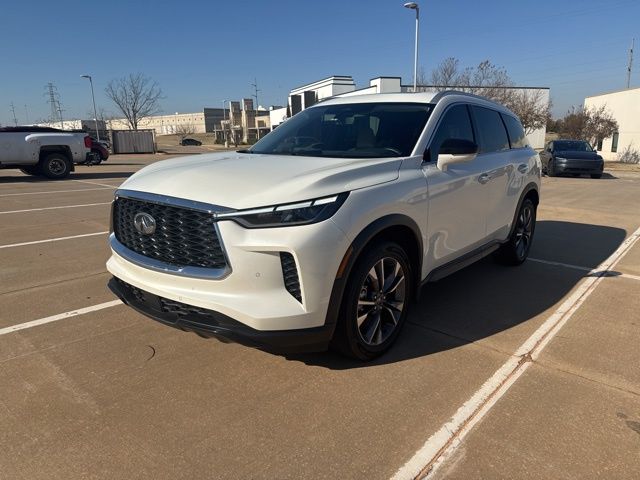 2024 INFINITI QX60 LUXE's photo