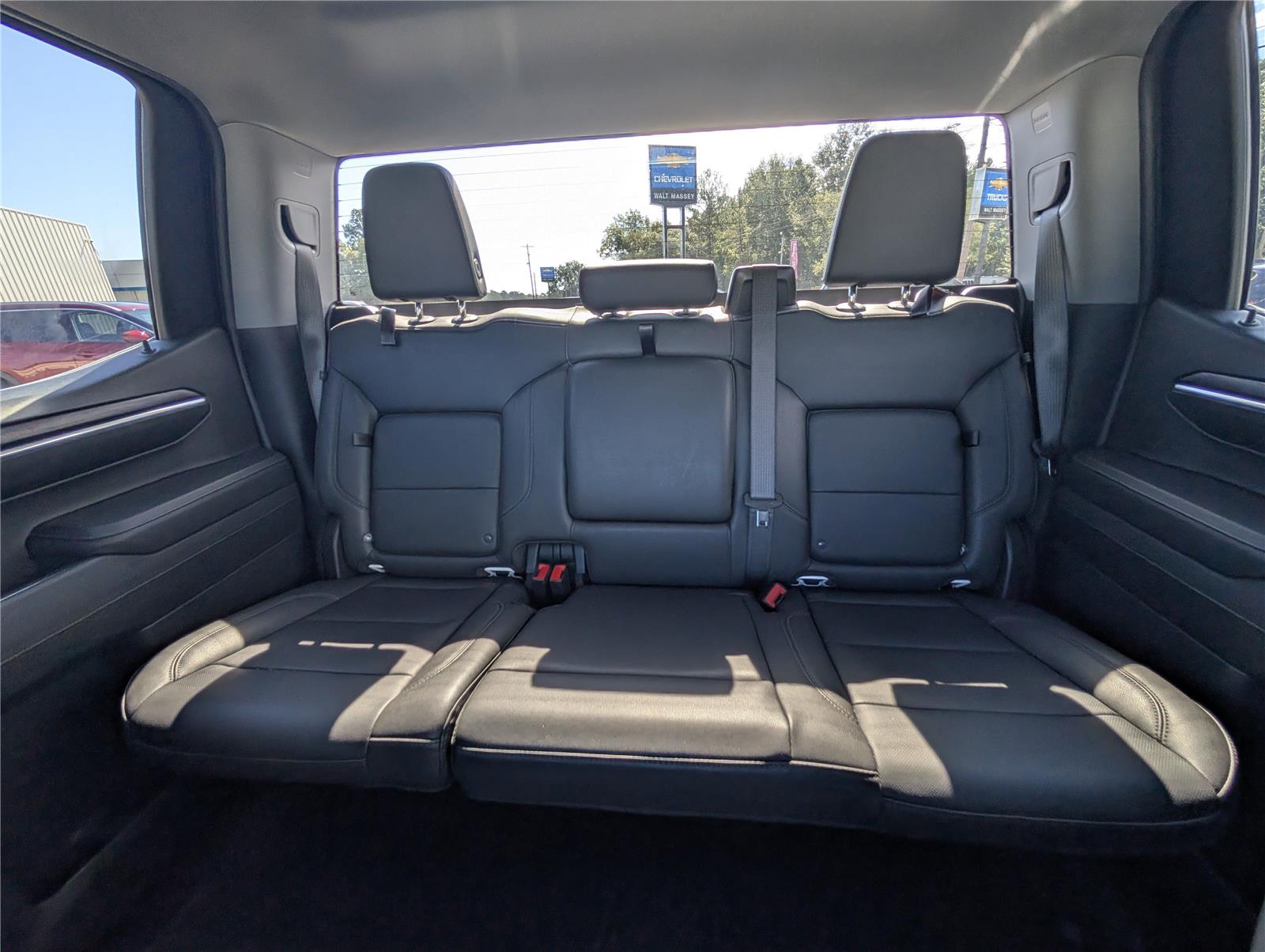 2024 Gmc Sierra 1500 SLT photo 14