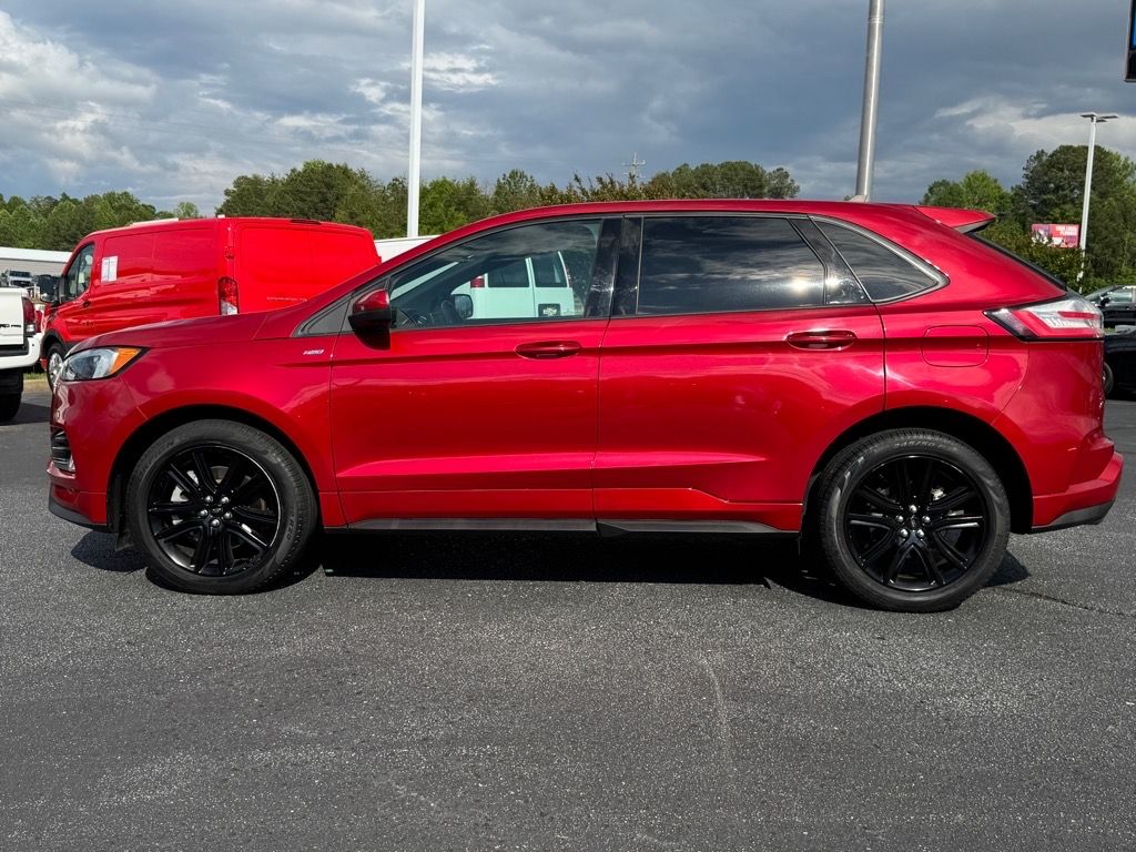 2021 Ford Edge ST photo 5