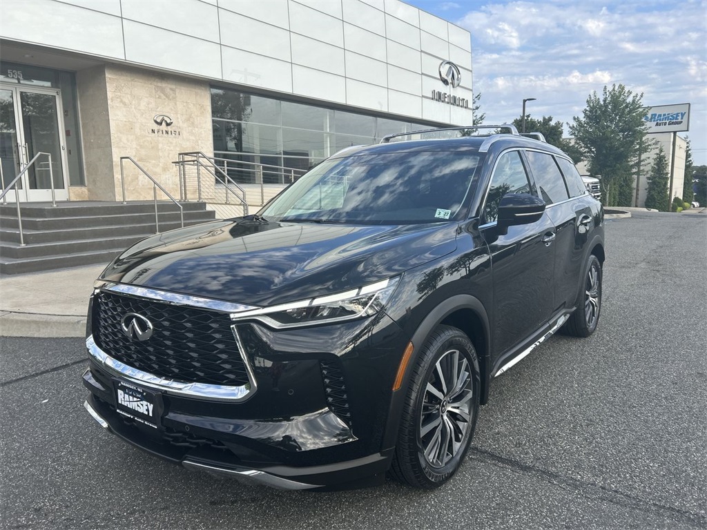 2022 Infiniti QX60 Sensory photo 3