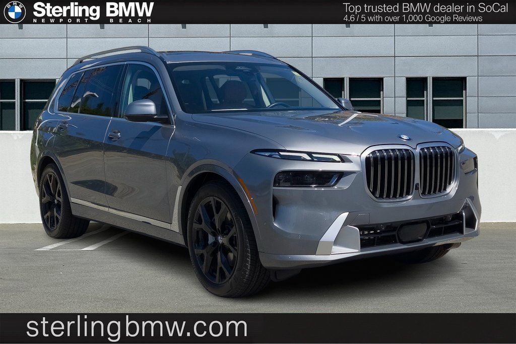 2023 BMW X7 40i's photo