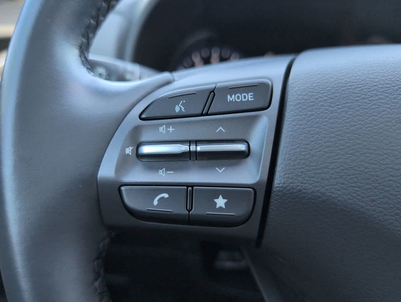 2022 Hyundai Kona SEL photo 27