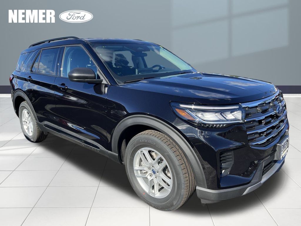2026 Ford Explorer Active's photo