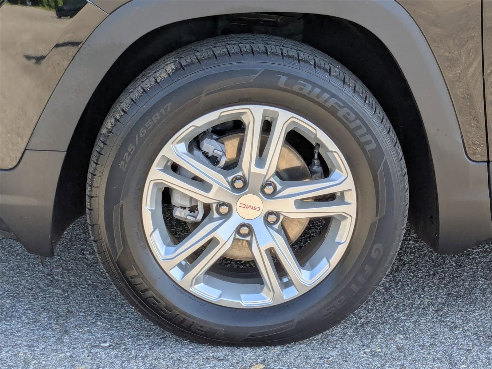 2022 Gmc Terrain SLE photo 3
