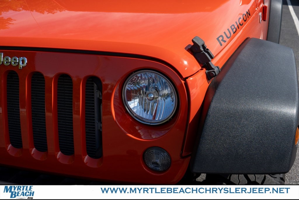 2015 Jeep Wrangler Rubicon photo 10