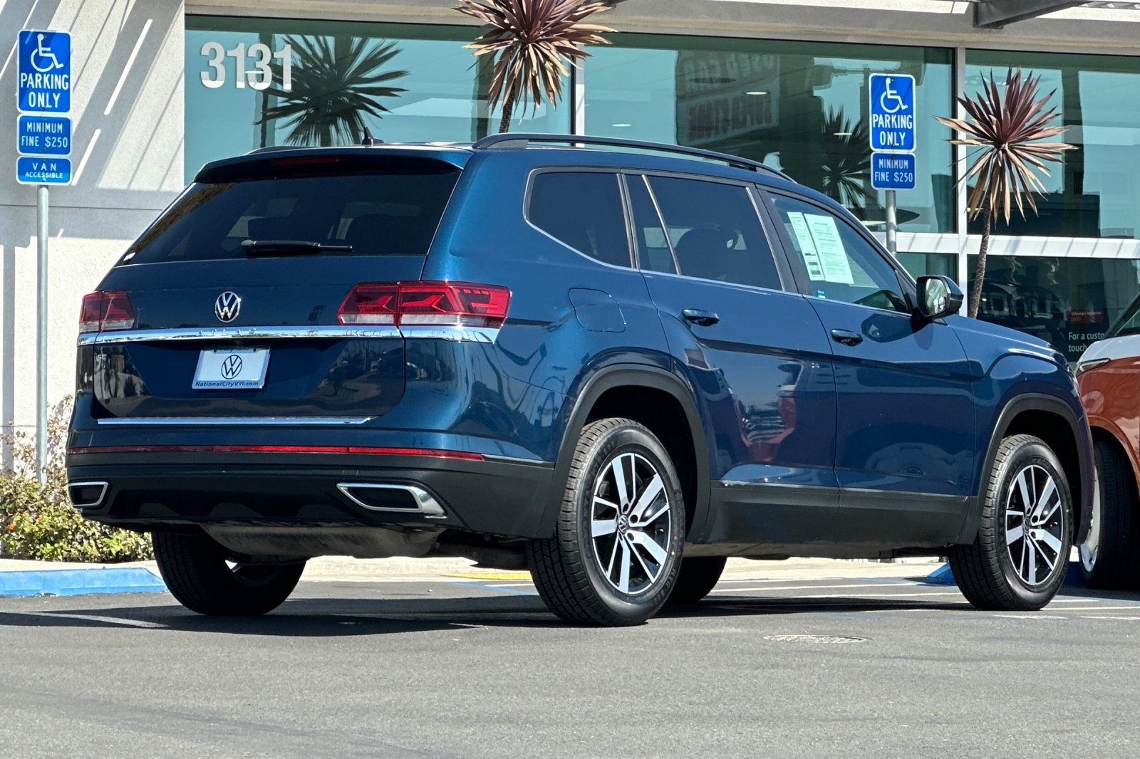 2022 Volkswagen Atlas SE photo 4