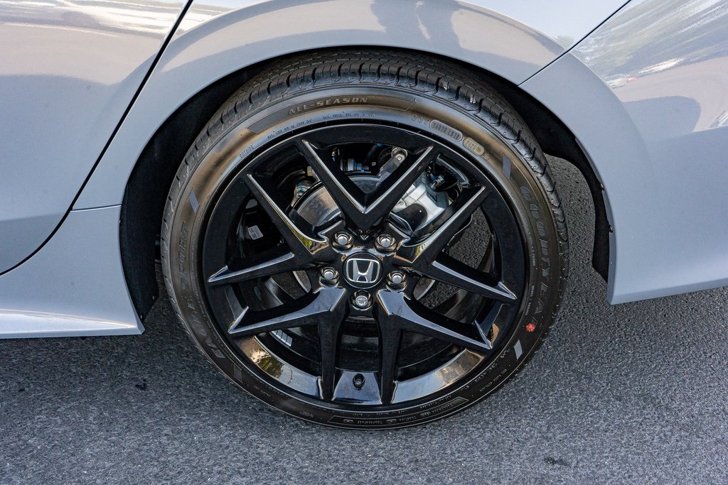 2026 Honda Civic Sport photo 8