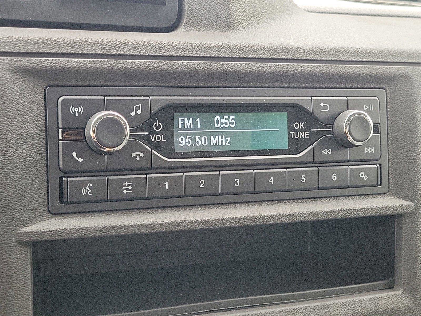 2025 FORD E-350 - Image 25