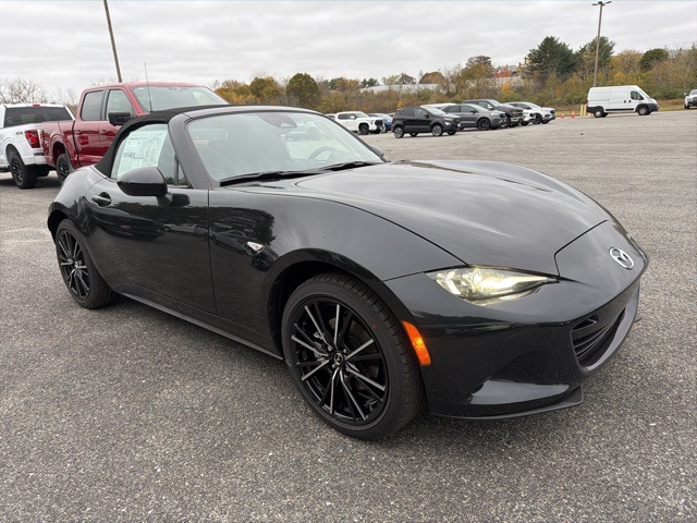 2025 Mazda MX-5 Miata Grand Touring's photo