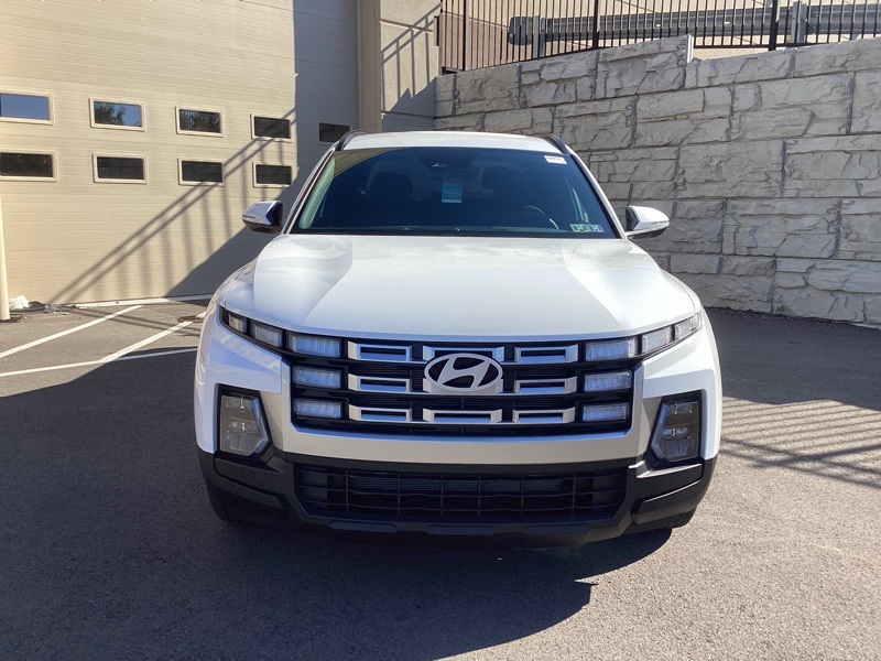 2026 Hyundai Santa Cruz SEL photo 2