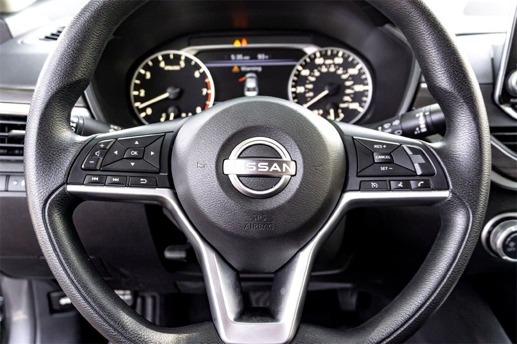 2024 Nissan Altima 2.5 SV photo 16