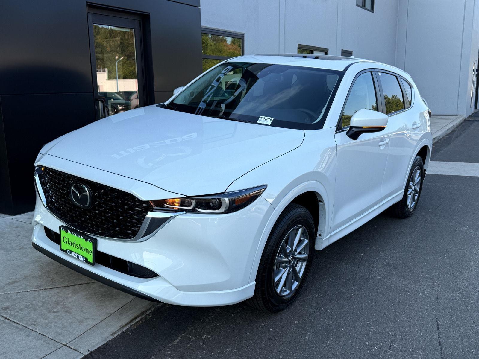 2025 Mazda CX-5's photo