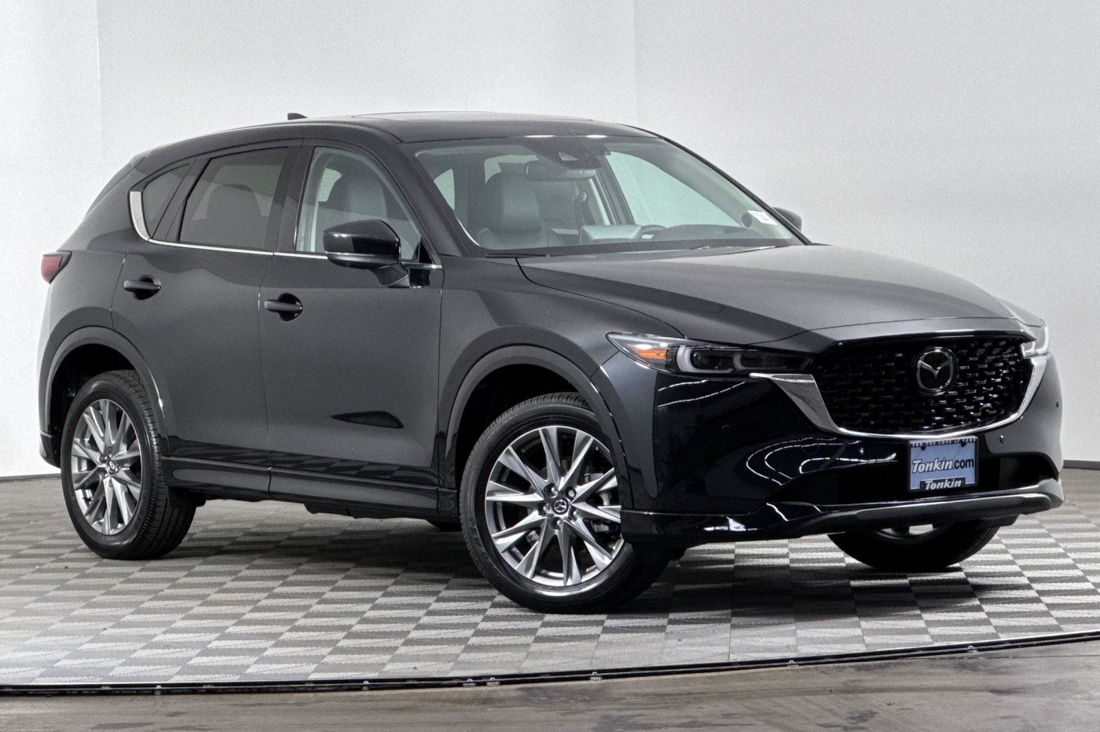 2025 Mazda CX-5 2.5 Premium Plus photo 2