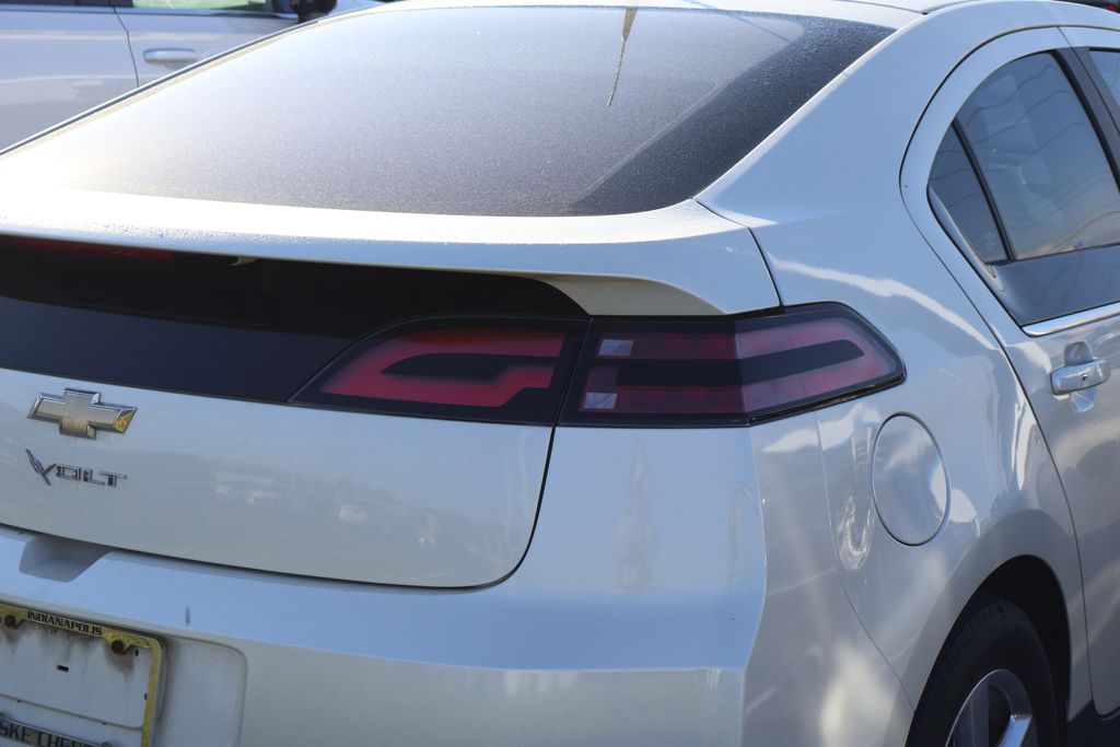 2014 Chevrolet Volt Base photo 7