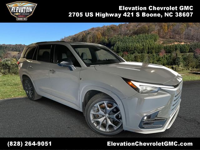 2025 Lexus TX Hybrid F Sport Premium's photo