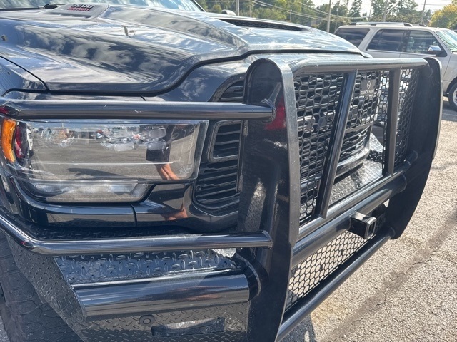 2023 Ram 3500 Limited photo 3