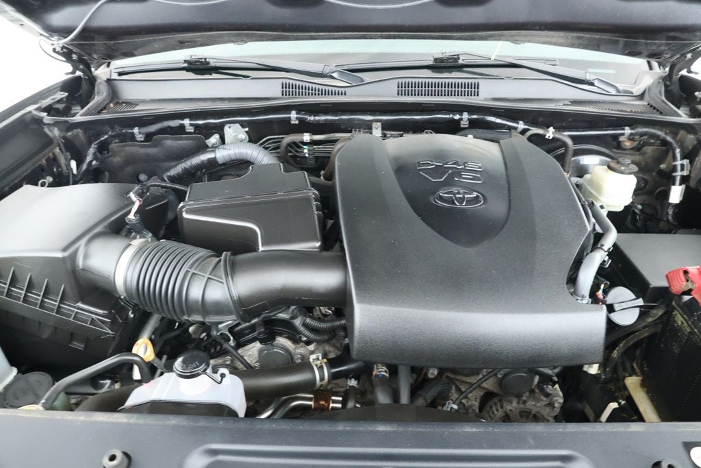 2017 Toyota Tacoma SR5 Sport TRD Pro photo 26