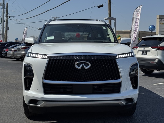 2025 Infiniti QX80 Sensory photo 2