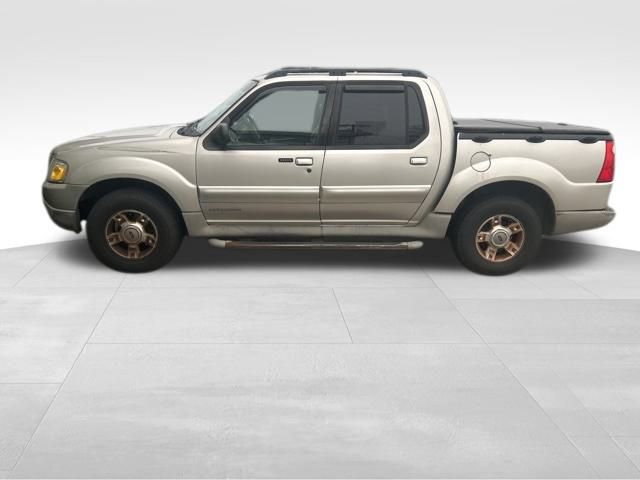 2002 Ford Explorer Sport Trac's photo