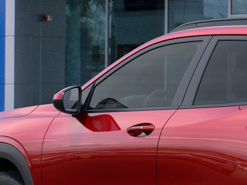 2026 Chevrolet Trax LT photo 4