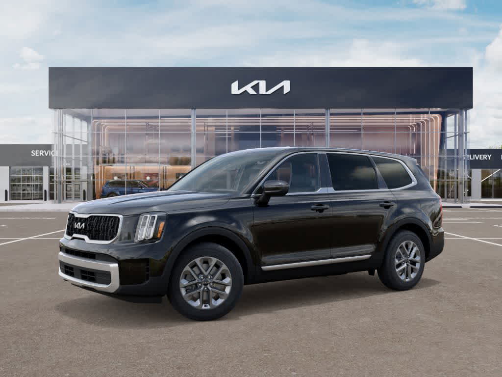 2025 Kia Telluride LX photo 2