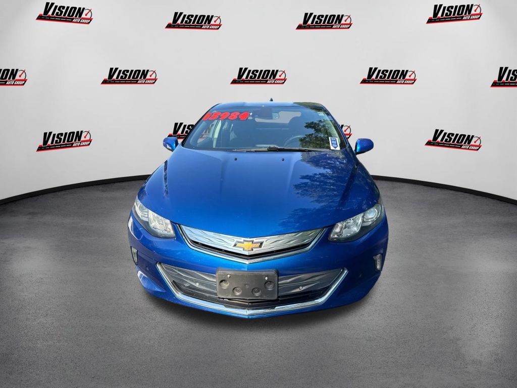 2016 Chevrolet Volt Premier photo 2