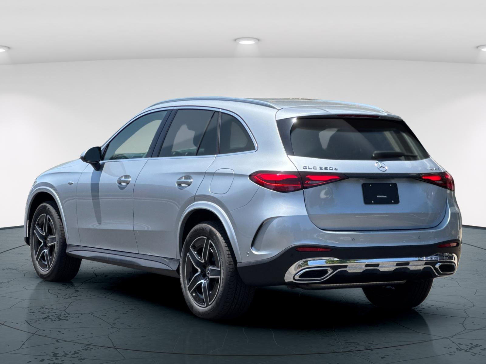 2025 Mercedes Benz GLC 350e 4MATIC photo 4