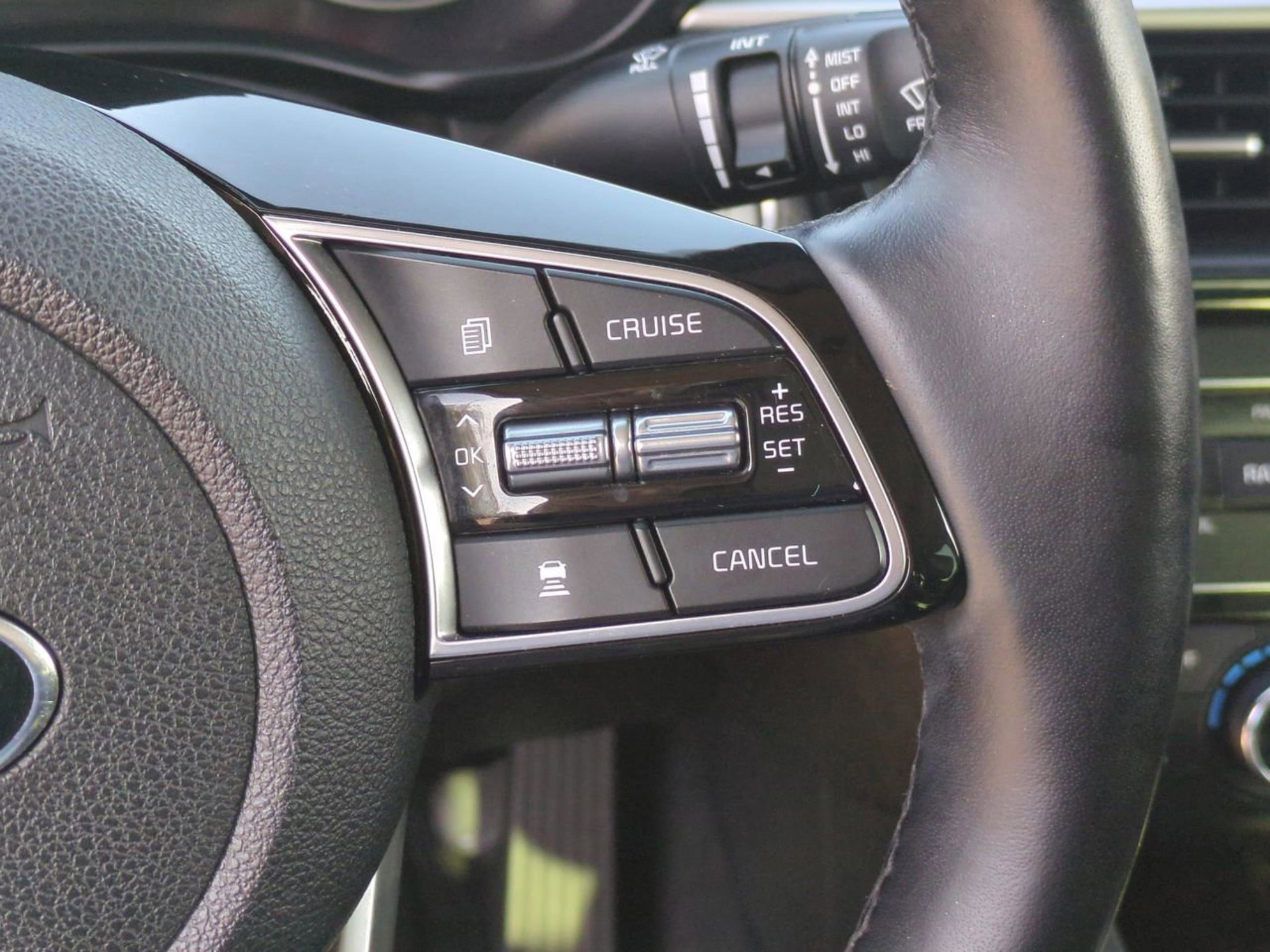 2019 Kia Optima EX Premium photo 29