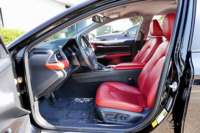 2024 Toyota Camry SE photo 13