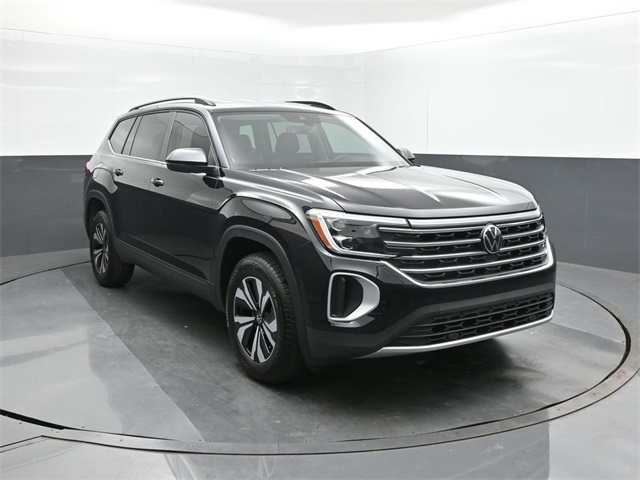 2026 Volkswagen Atlas SE photo 16