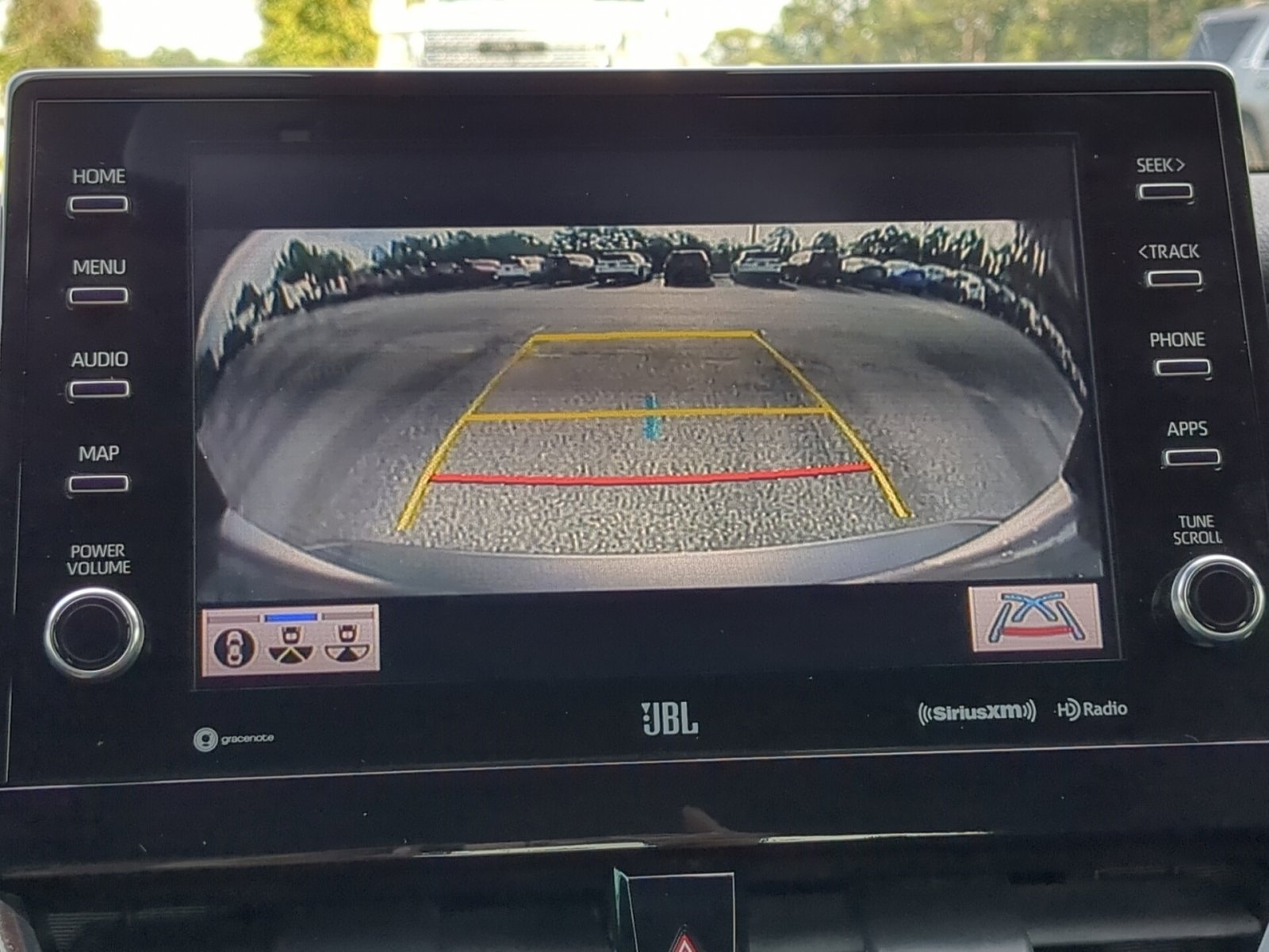2021 Toyota Camry XSE photo 5