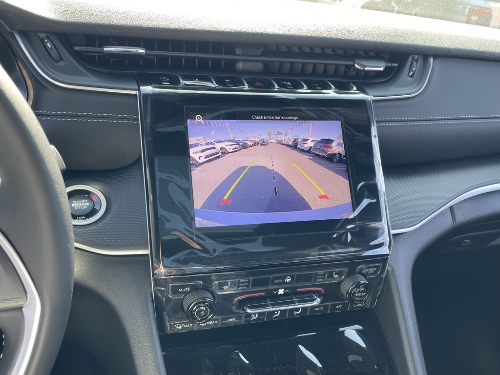 2025 Jeep Grand Cherokee Altitude X photo 28