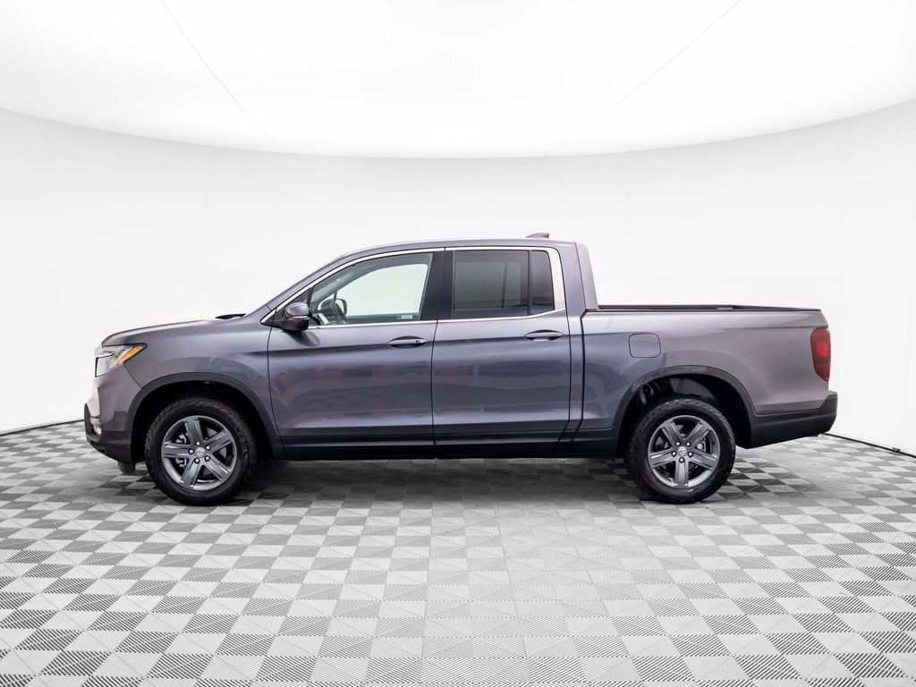2023 Honda Ridgeline RTL photo 2