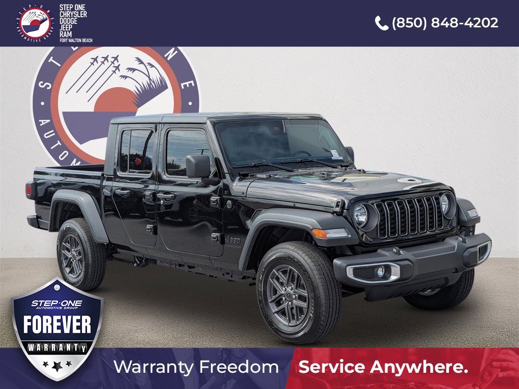 2025 Jeep Gladiator Sport S's photo