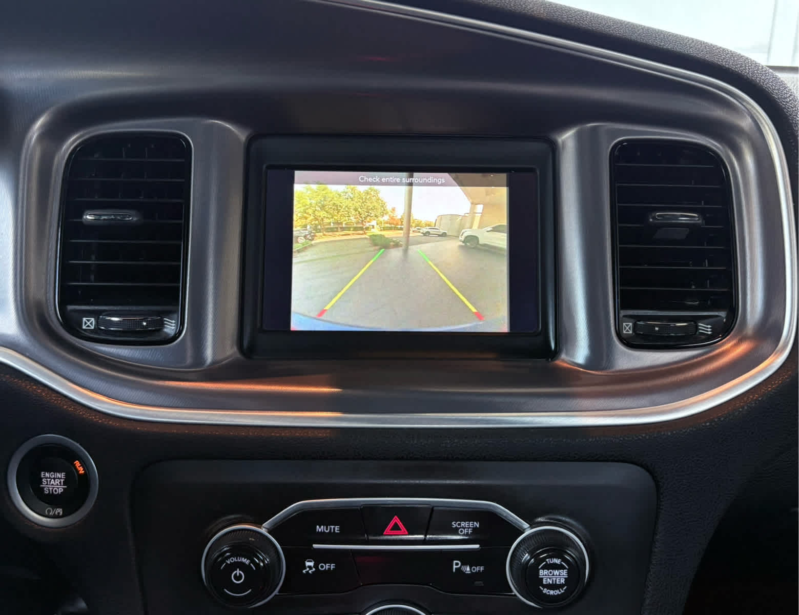 2021 Dodge Charger photo 14