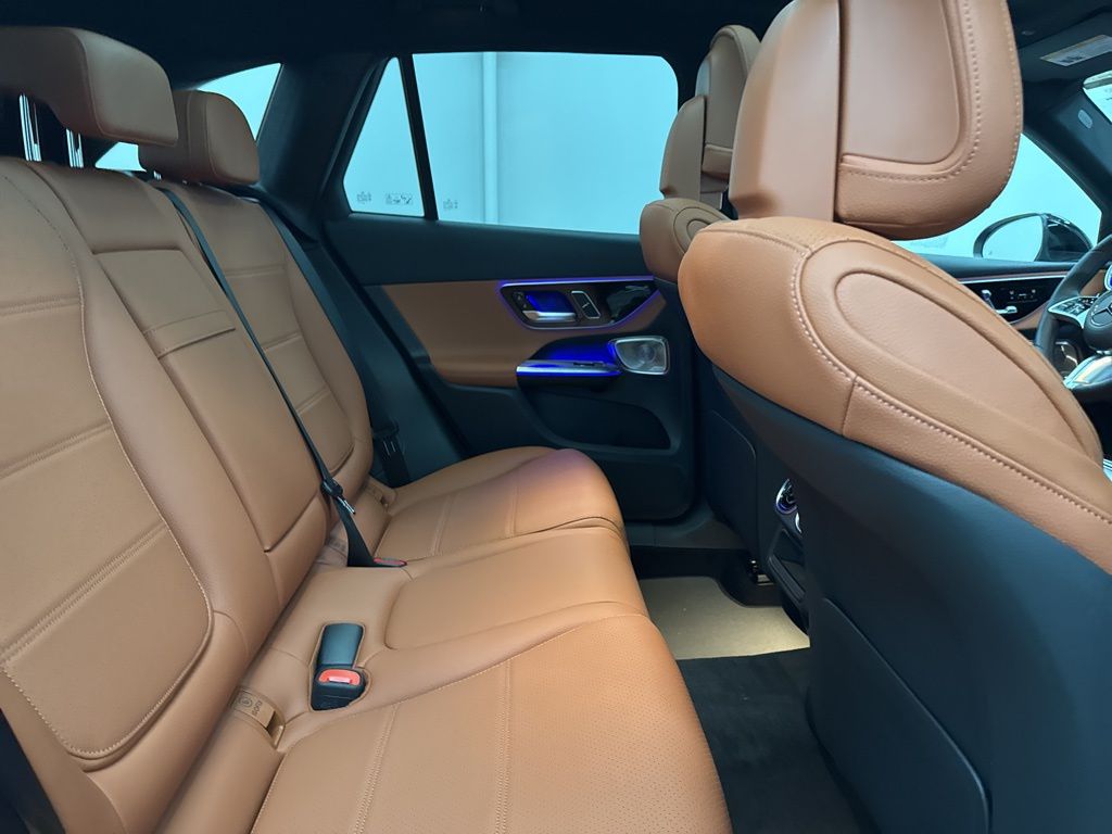 2026 Mercedes Benz GLC 300 photo 24