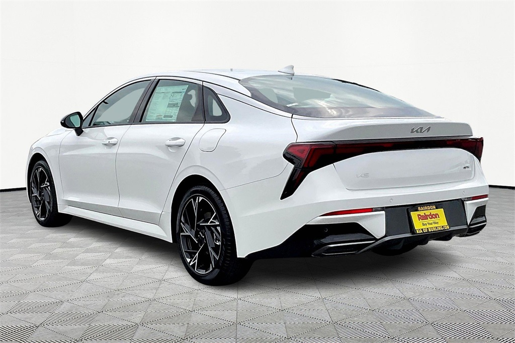 2026 Kia K5 GT-Line photo 2